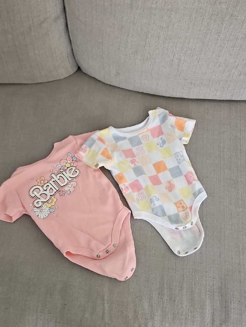 6-9month Barbie Pink Pastel Multi-Color Short Sleeve Baby One-Pieces set of‎ 2